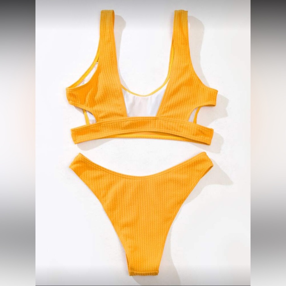 Yellow Bikini Set - Picture 3 of 4